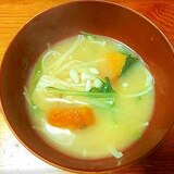 カボチャ・えのき・水菜のお味噌汁